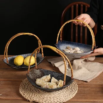 Keramikos krepšius dažniausiai naudojamos internete celebrity užkandžių, vaisių dubenys ir lėkštės, ir suši restoranas, stalo reikmenys.