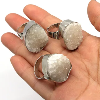 1pcs 18x25mm Žiedas Natūralių pusbrangių Akmenų Žiedai Balti Kristalų su Metaliniais Kraštais Netaisyklingos Formos Lovey Žiedai Bezel Parametrai